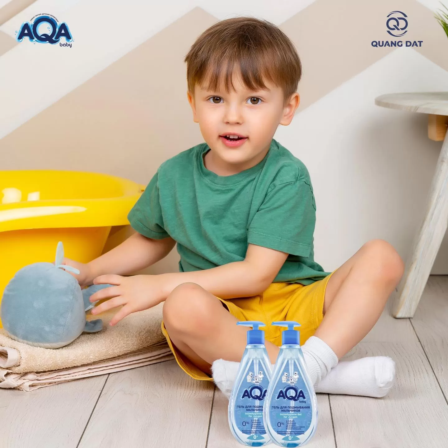 Vì sao bé trai cũng cần dung dịch vệ sinh vùng kín riêng? Mẹ đã biết chưa?